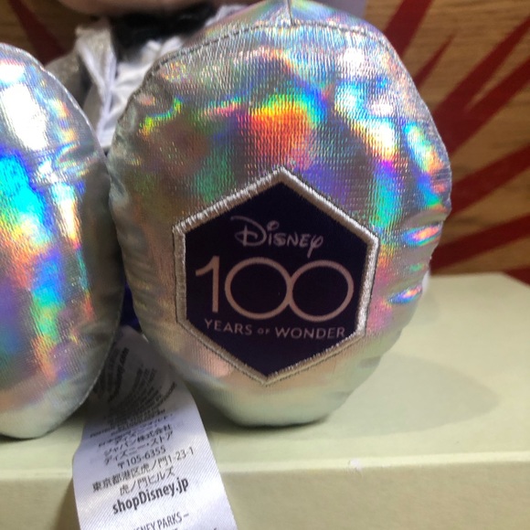 Disney 100: Mickey Mouse - Picture 4 of 6